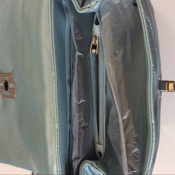 Badgley Mischka Quilted bag cross body chain quilted metallic blue faux leather - Picture 10 of 14